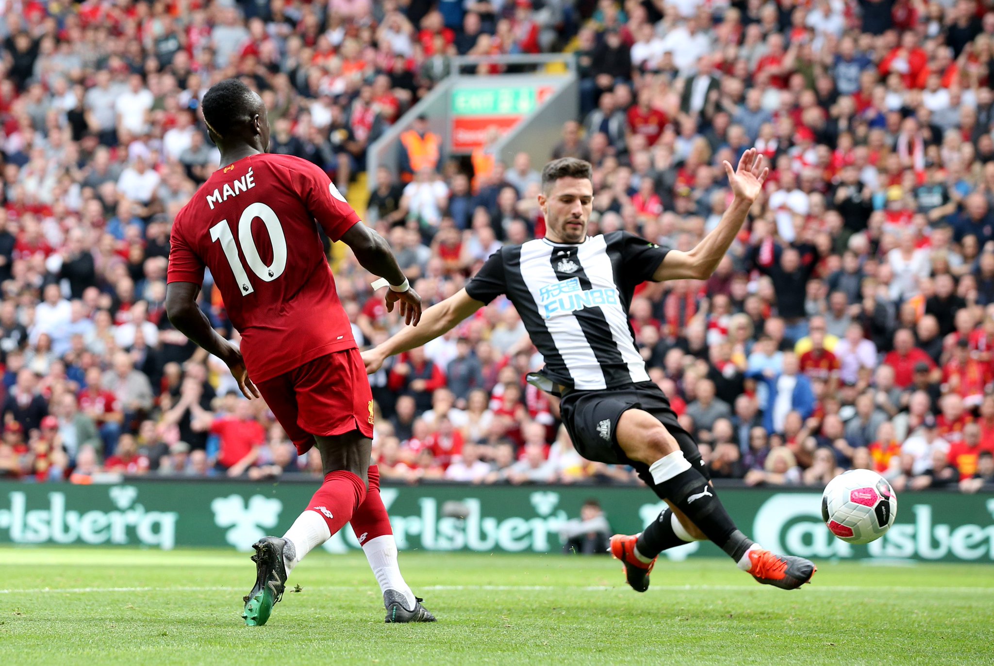 尤其是他在 尤其是他在